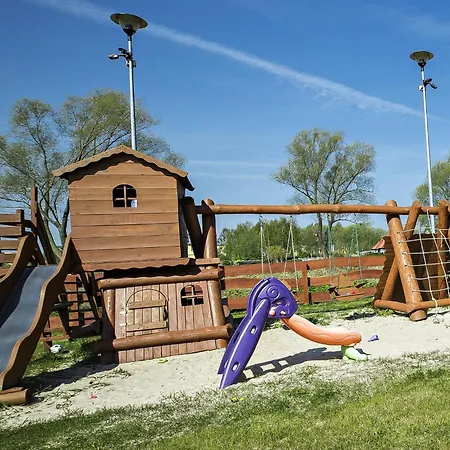 In Near Jamno Мельно